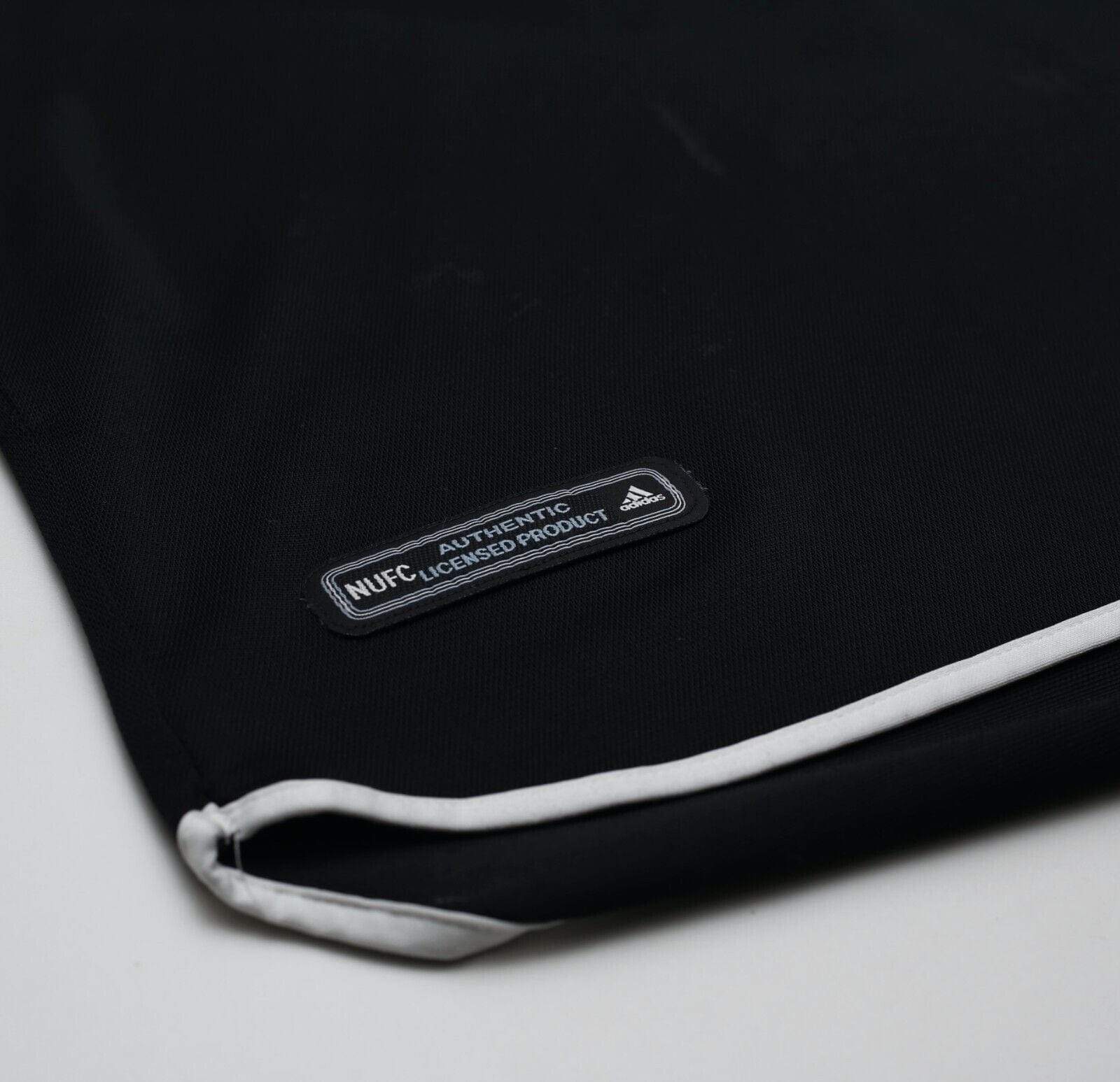 2000/01 SHEARER #9 Newcastle United Vintage adidas Away Football Shirt (L)