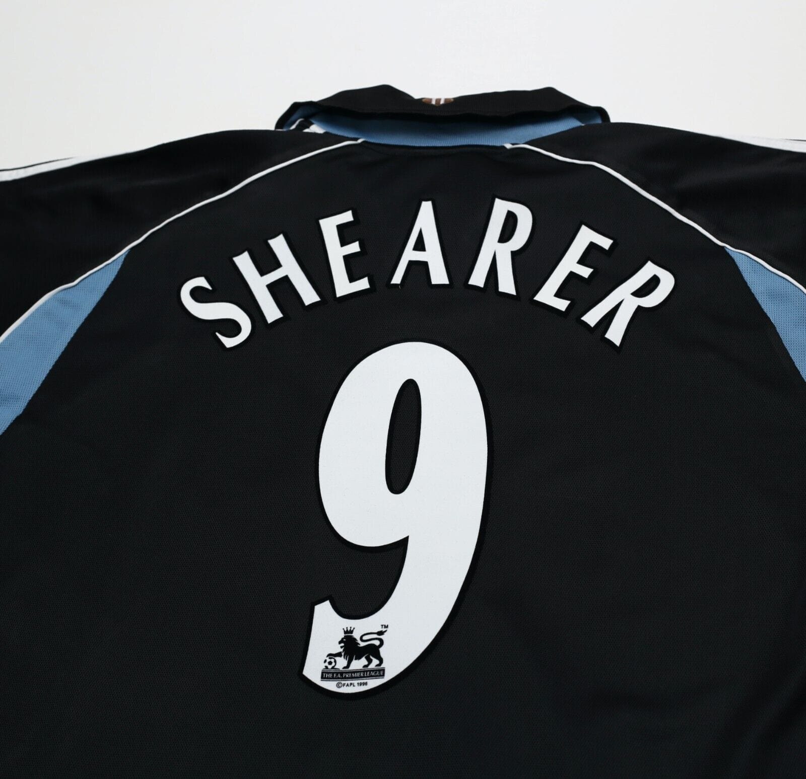 2000/01 SHEARER #9 Newcastle United Vintage adidas Away Football Shirt (L)