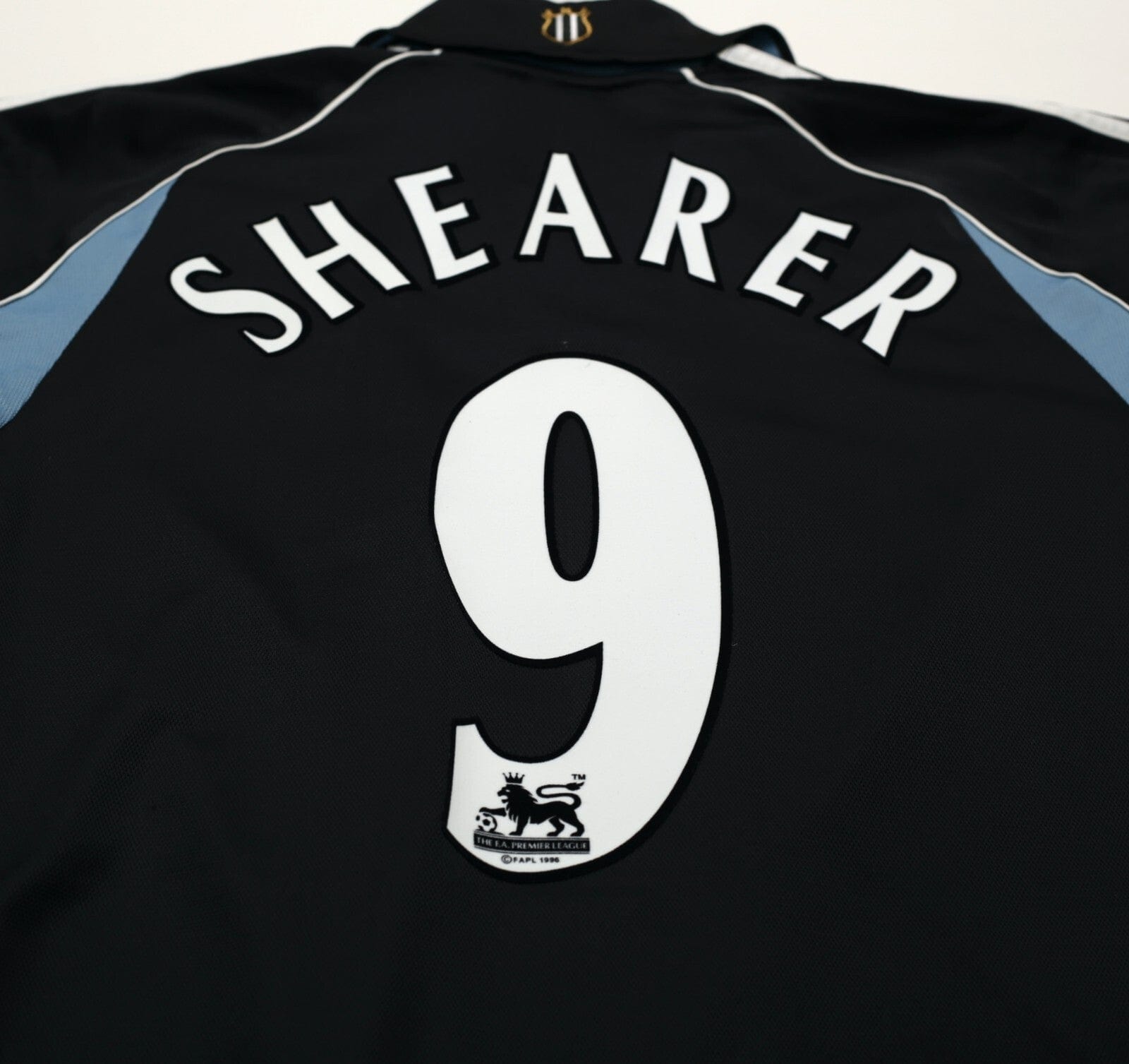 2000/01 SHEARER #9 Newcastle United Vintage adidas Away Football Shirt (S)
