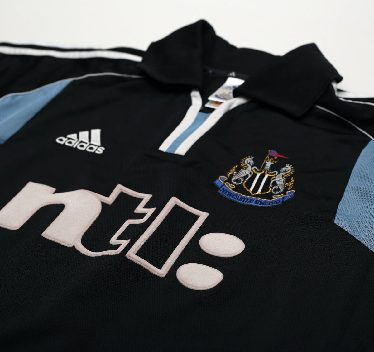 2000/01 SHEARER #9 Newcastle United Vintage adidas Away Football Shirt (S)