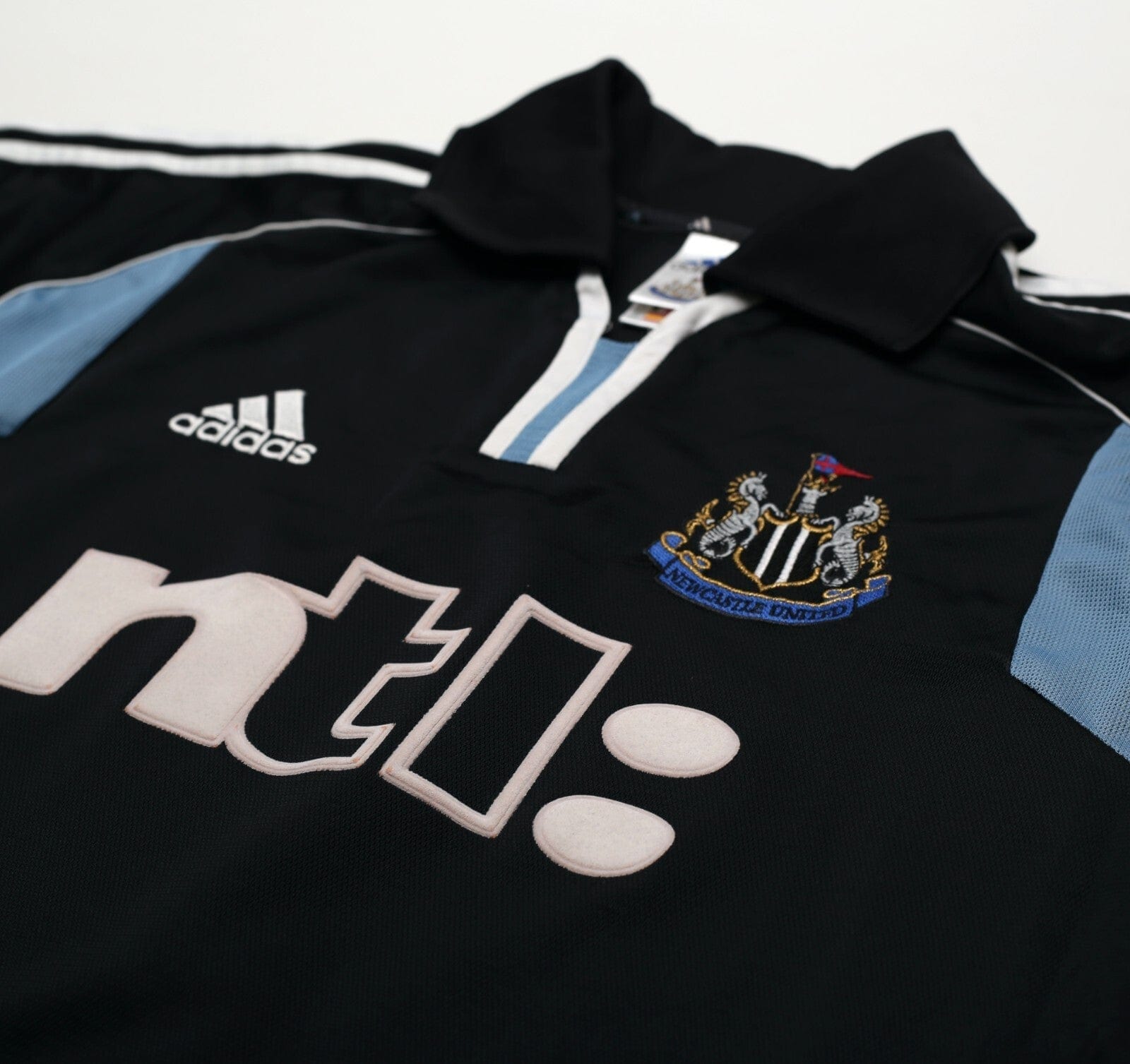 2000/01 SHEARER #9 Newcastle United Vintage adidas Away Football Shirt (S)