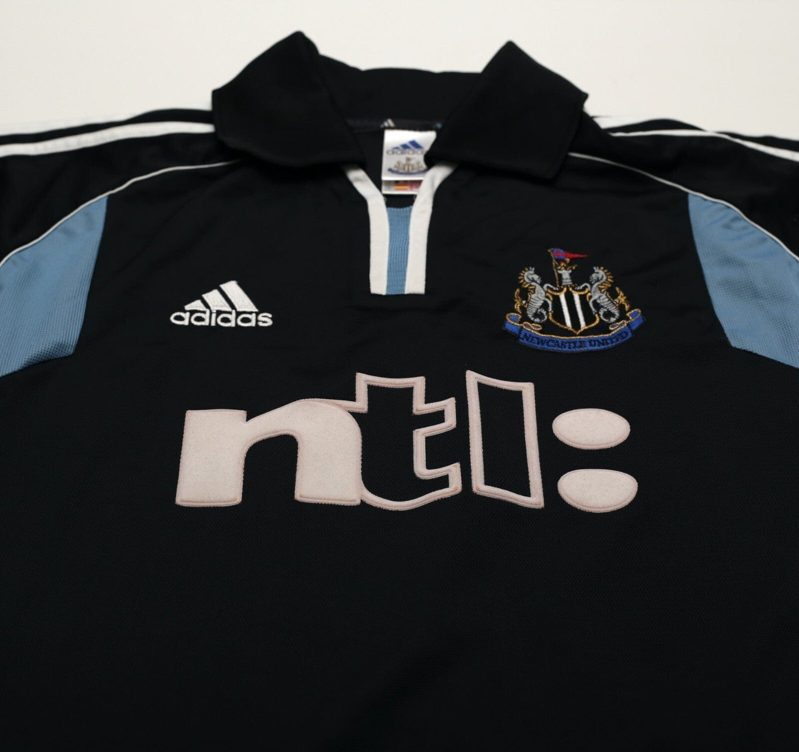 2000/01 SHEARER #9 Newcastle United Vintage adidas Away Football Shirt (S)