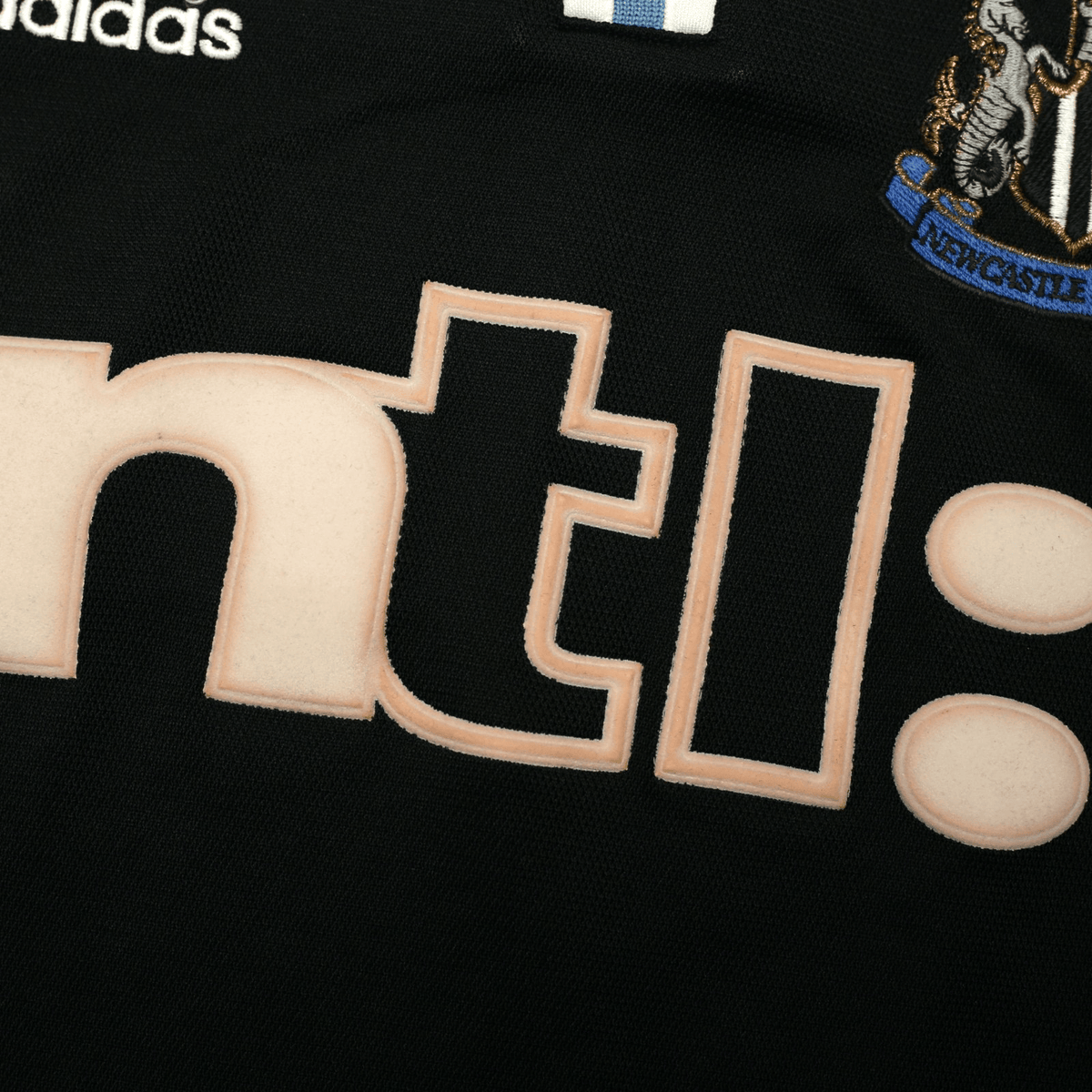 2000/01 Shearer #9 Newcastle United Vintage adidas Away Football Shirt (XL)