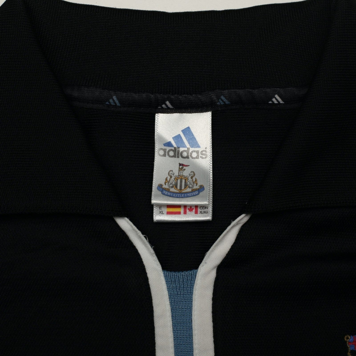 2000/01 Shearer #9 Newcastle United Vintage adidas Away Football Shirt (XL)