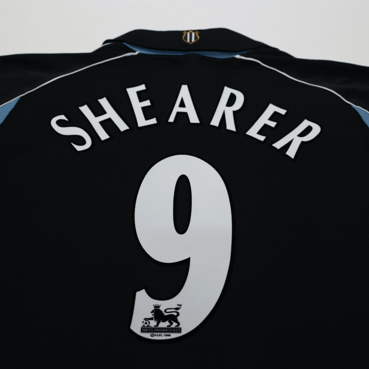 2000/01 Shearer #9 Newcastle United Vintage adidas Away Football Shirt (XL)