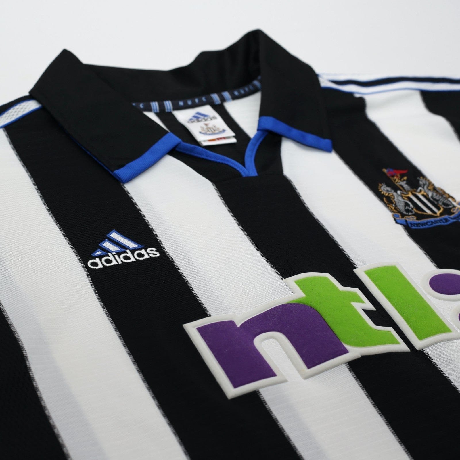 2000/01 Shearer #9 Newcastle United Vintage adidas Home Football Shirt (XL)