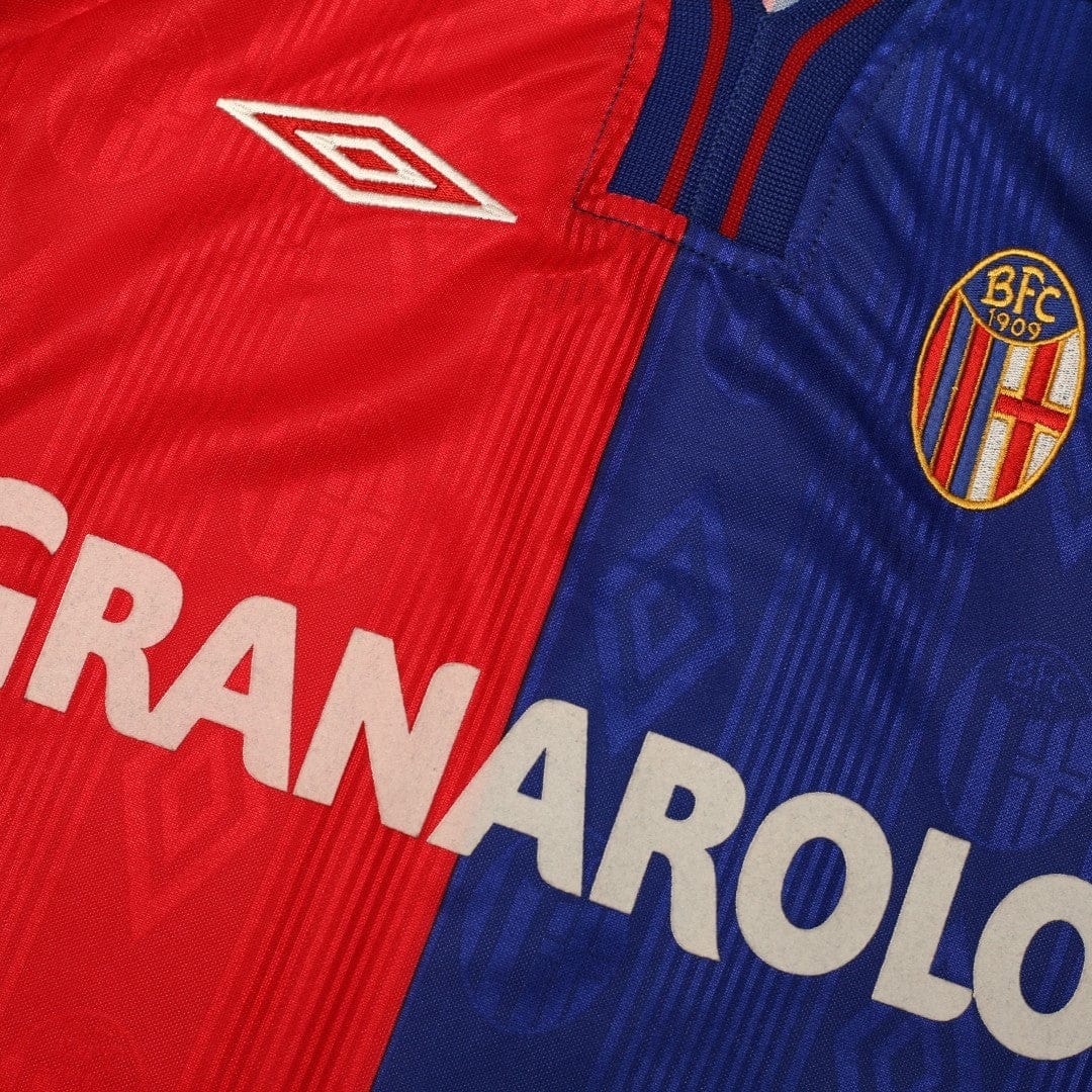 2000/01 Signori #10 Bologna Vintage Umbro Home Football Shirt (M)
