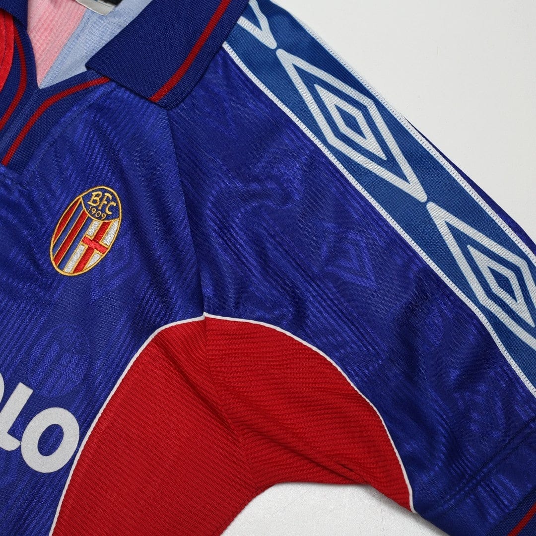 2000/01 Signori #10 Bologna Vintage Umbro Home Football Shirt (M)