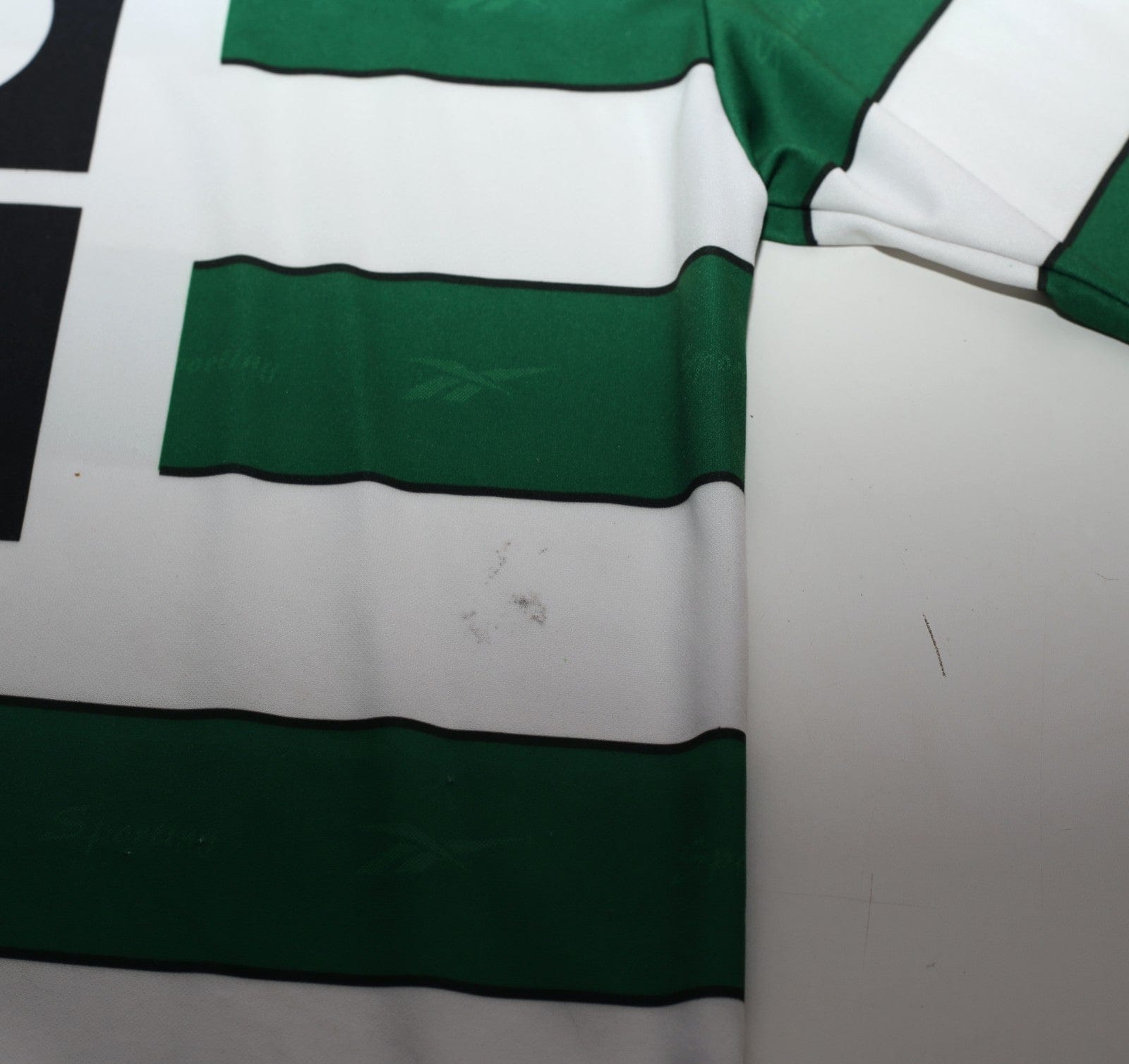 2000/01 SPORTING CP Vintage Reebok Home Football Shirt (S/M)