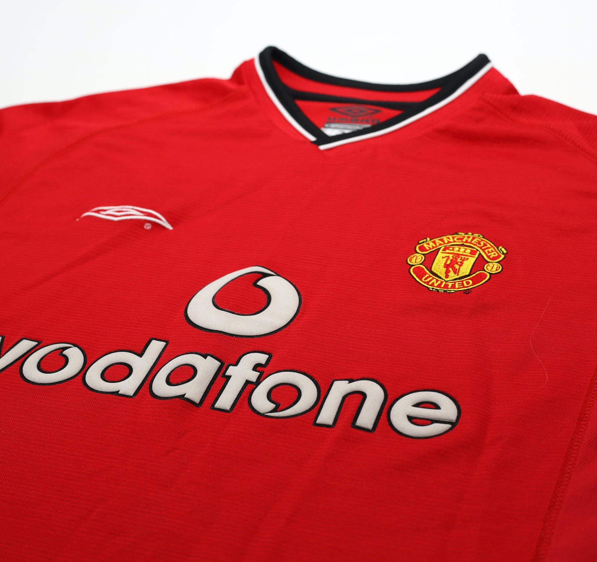 2000/02 BECKHAM #7 Manchester United Vintage Umbro European Home Football Shirt (L)