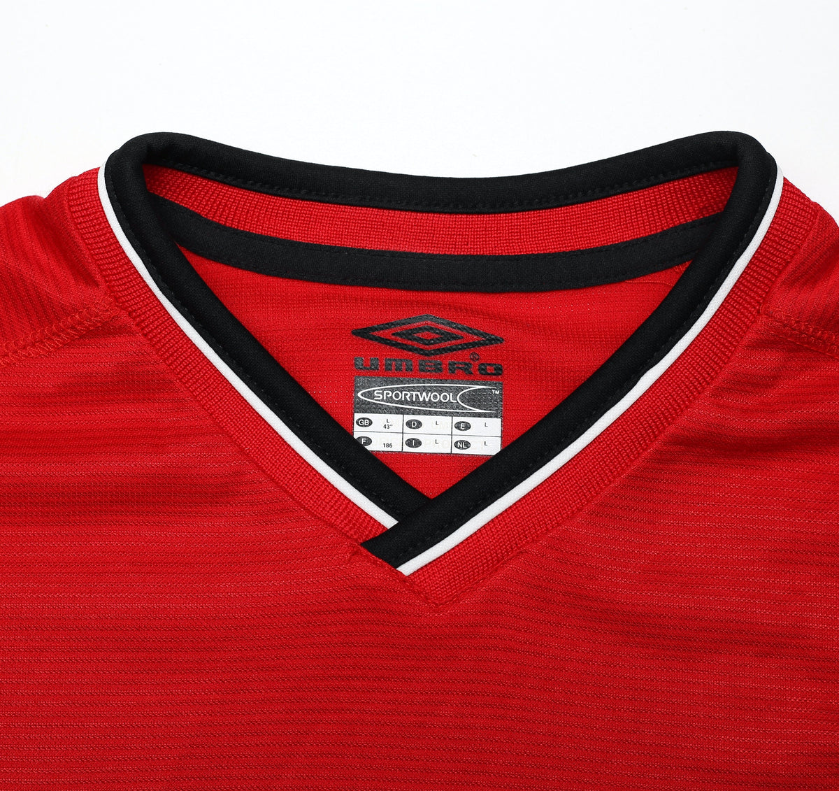 2000/02 BECKHAM #7 Manchester United Vintage Umbro European Home Football Shirt (L)