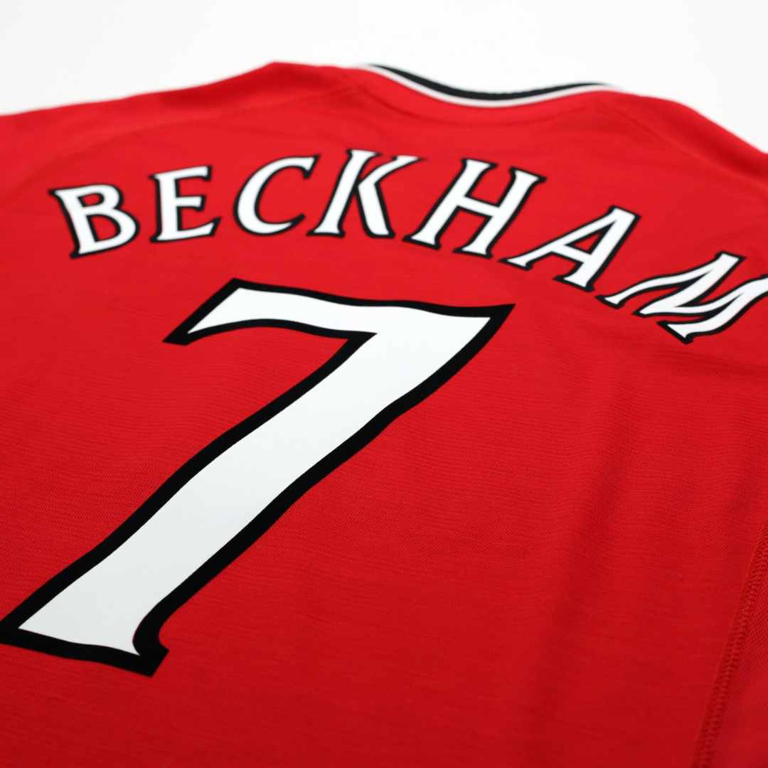 2000/02 Beckham #7 Manchester United Vintage Umbro European Home Football Shirt (L)