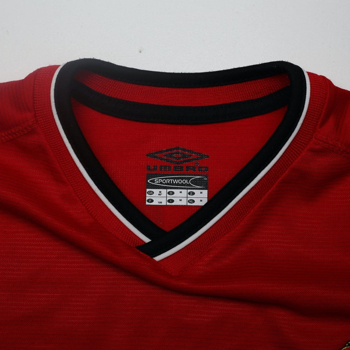 2000/02 Beckham #7 Manchester United Vintage Umbro Home Football Shirt (M)