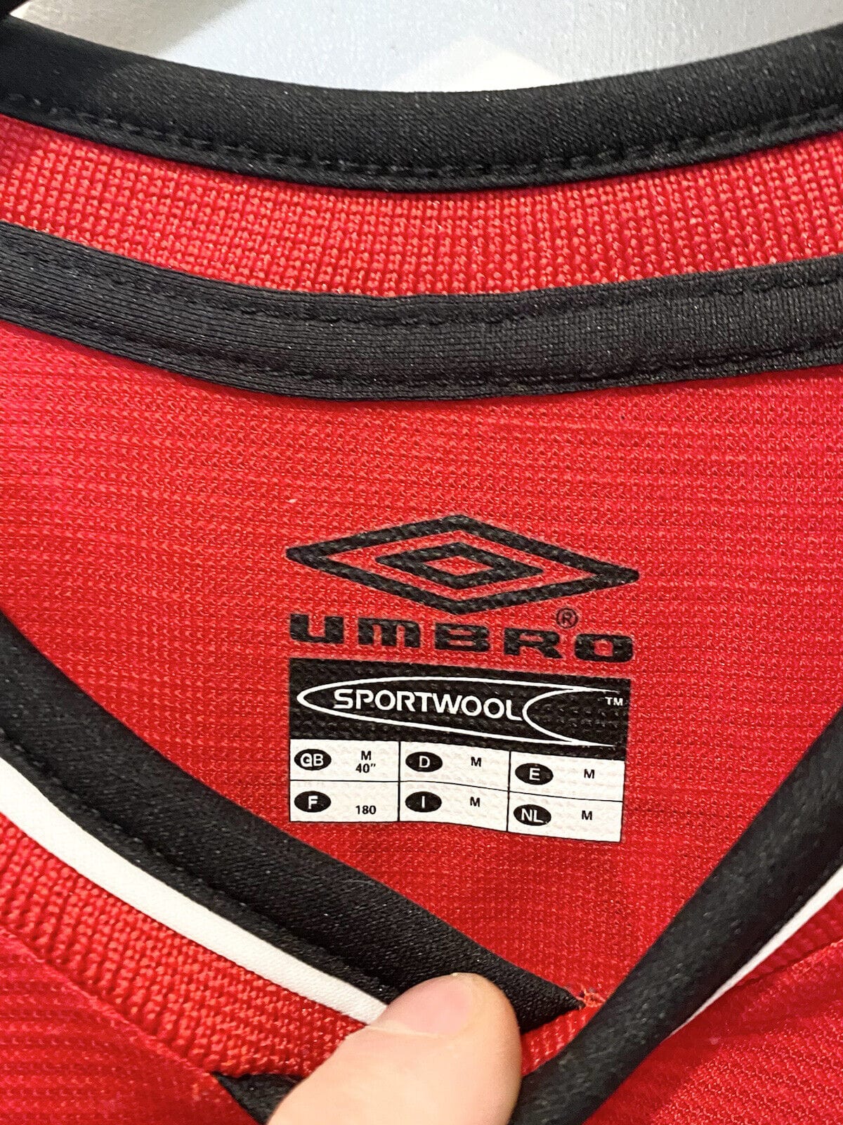 2000/02 BECKHAM #7 Manchester United Vintage Umbro UCL Home Football Shirt (M)