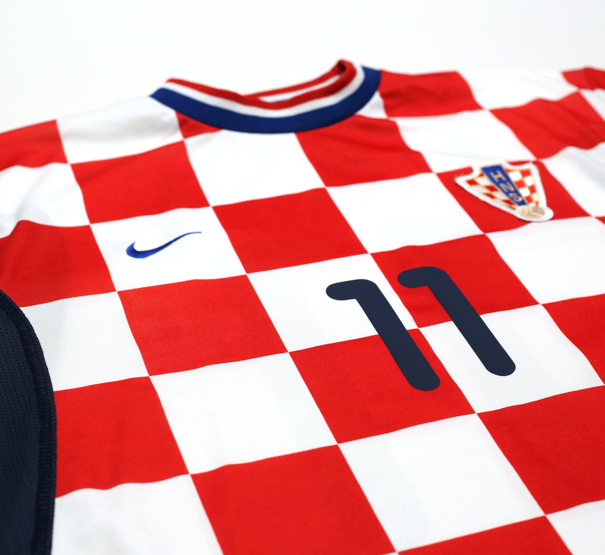2000/02 BOKŠIČ #11 Croatia Vintage Nike Home Football Shirt (S/M)