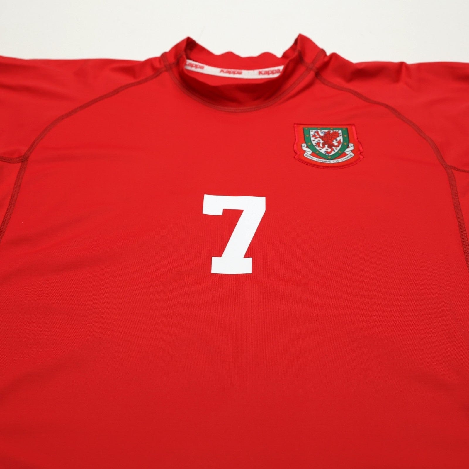 2000/02 Earnshaw #7 Wales Vintage Kappa Home Football Shirt (M/L)