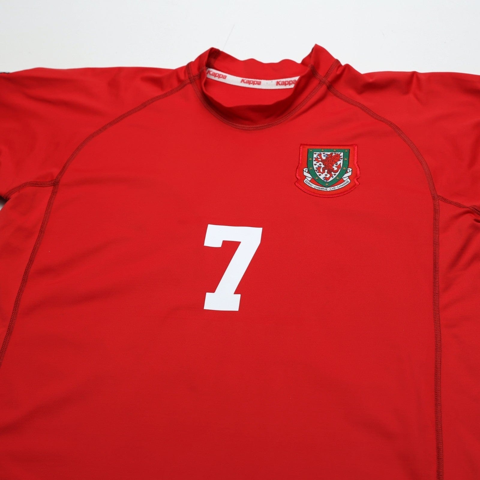 2000/02 Earnshaw #7 Wales Vintage Kappa Home Football Shirt (M/L)