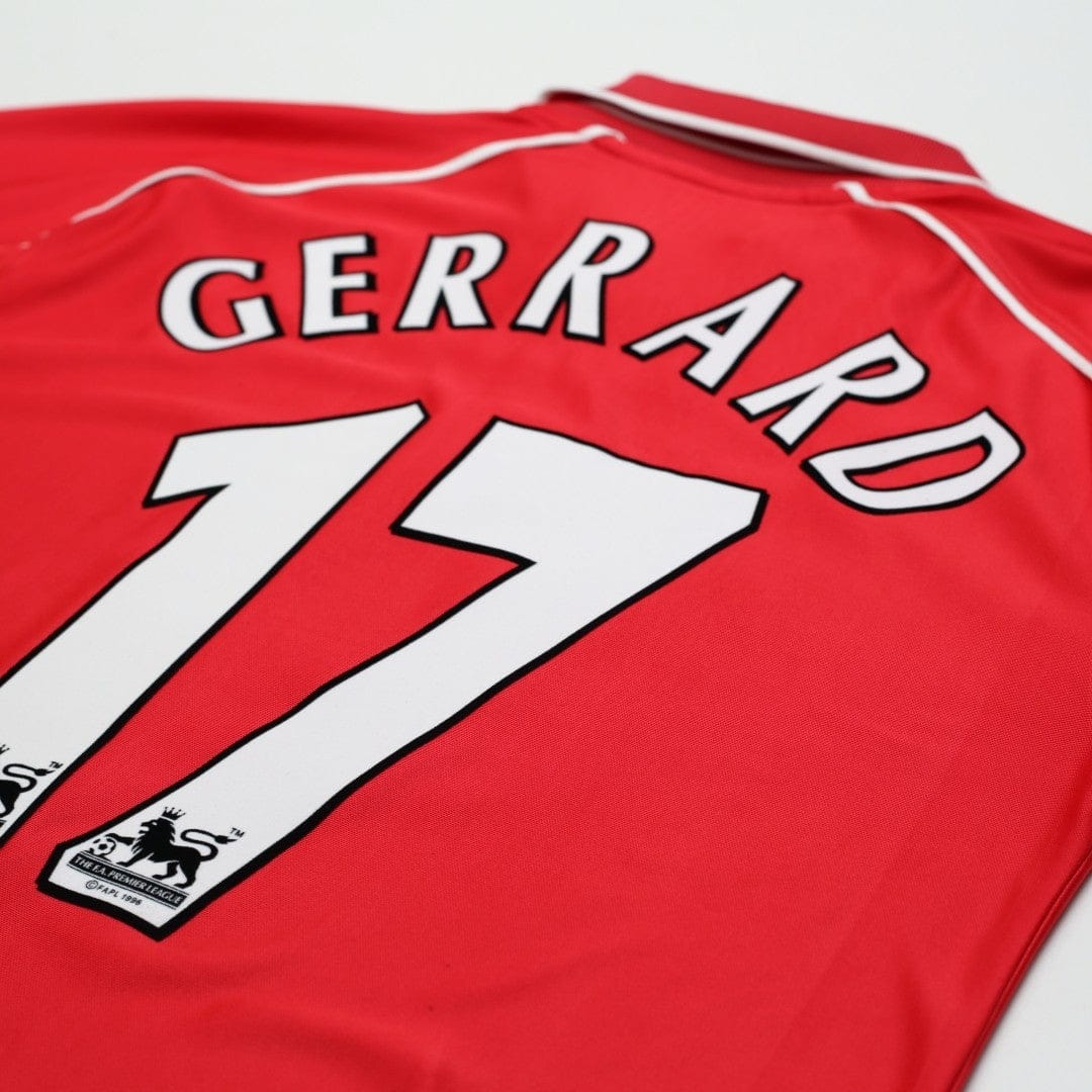 2000/02 Gerrard #17 Liverpool Vintage Reebok Home Football Shirt (S)