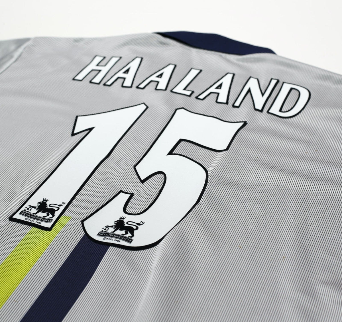 2000/02 HAALAND #15 Manchester City Vintage LCS Away Football Shirt (L) 42/44