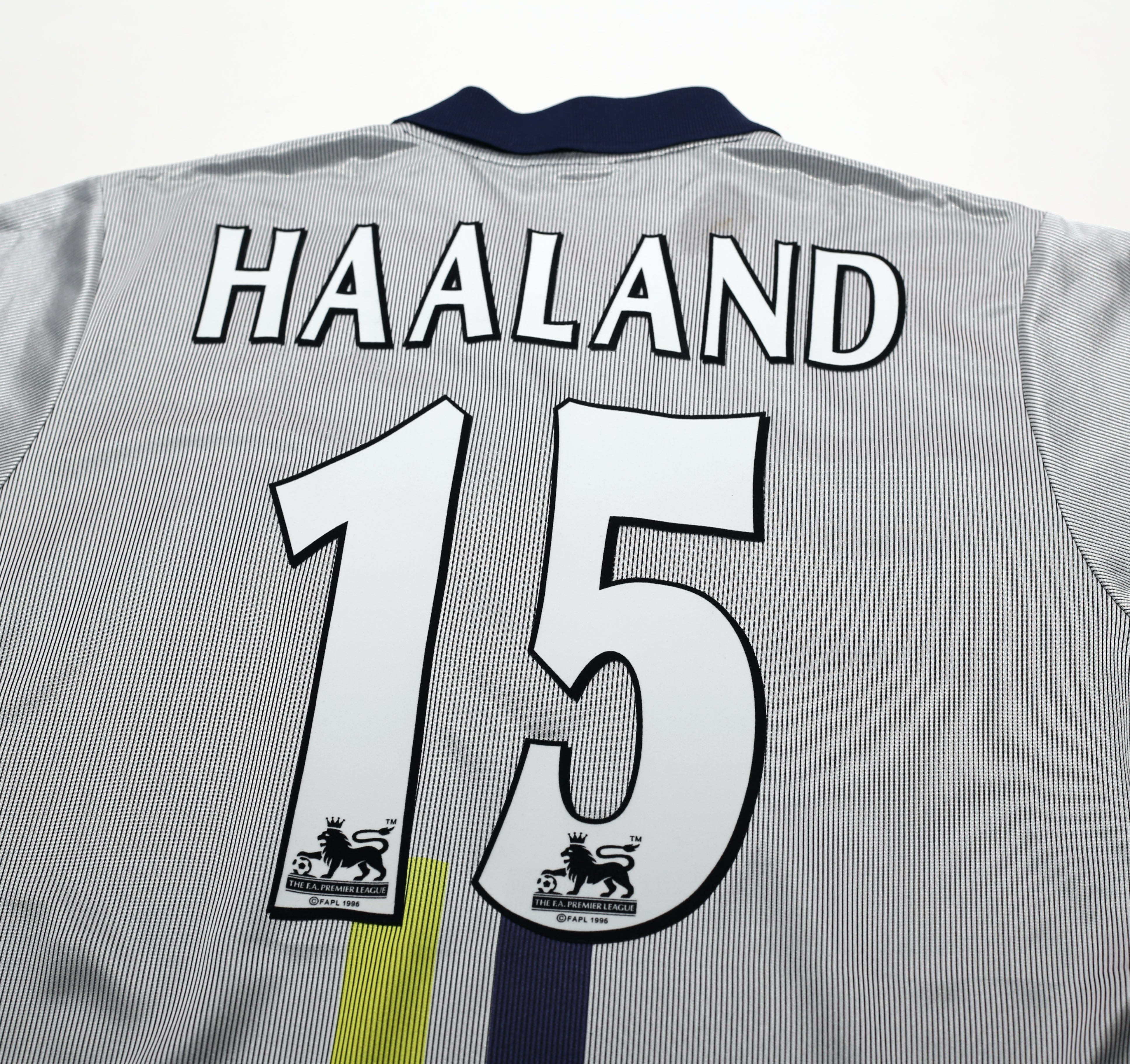 2000/01 Haaland #15 jersey | Size Small | Manchester City Football