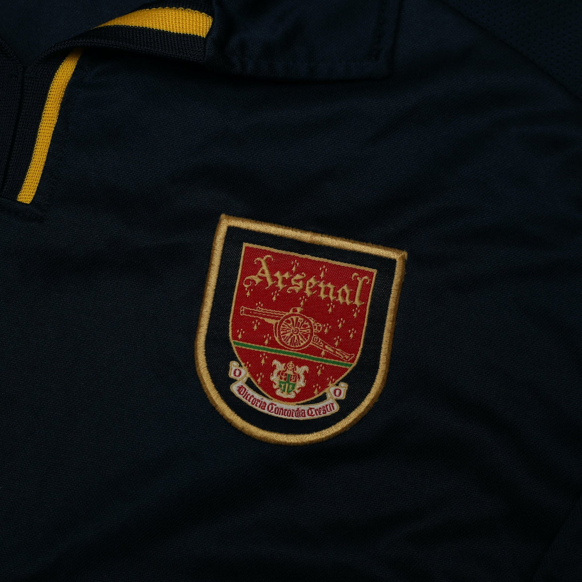 2000/02 Henry #14 Arsenal Vintage Nike European Football Shirt (L)