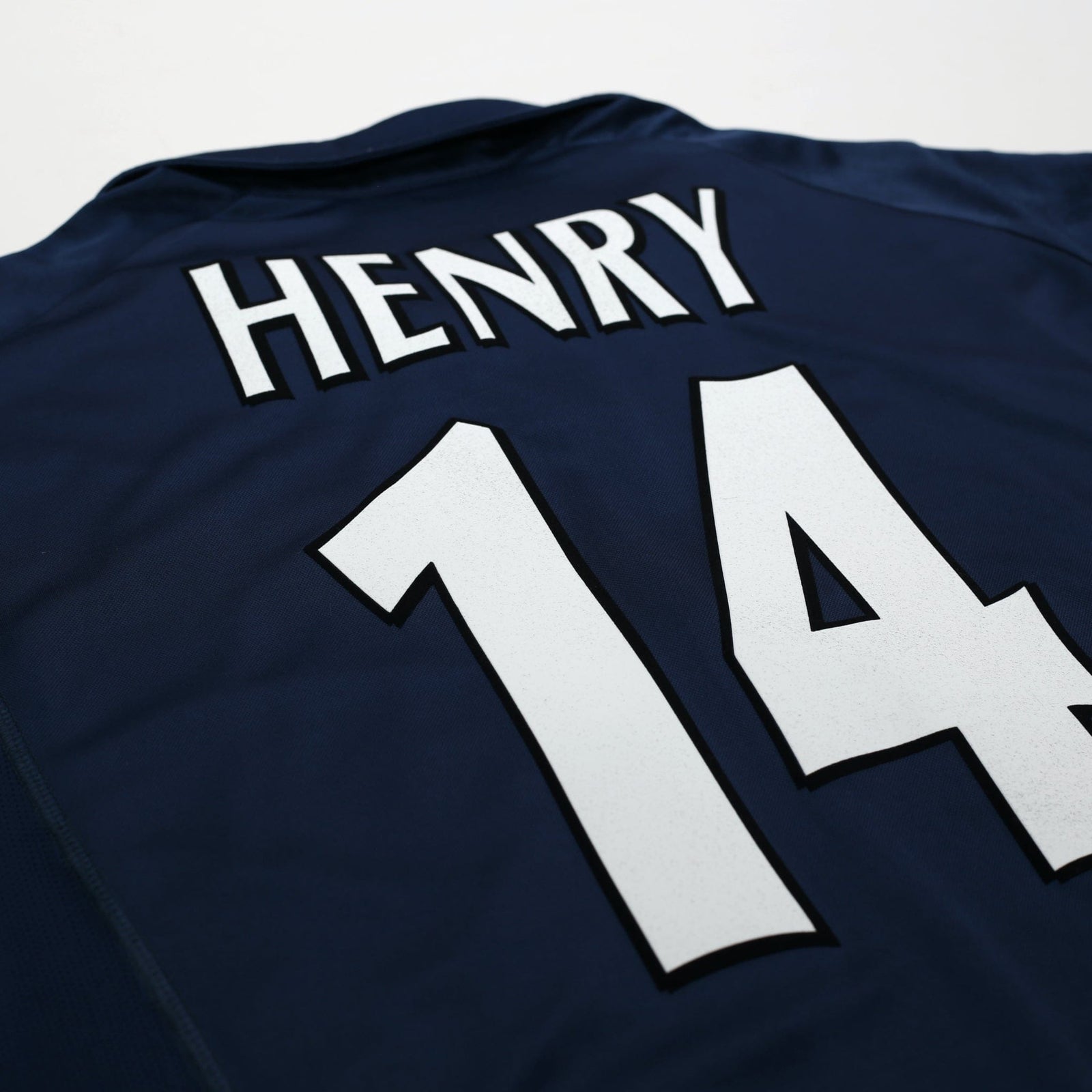 2000/02 Henry #14 Arsenal Vintage Nike European Football Shirt (L)