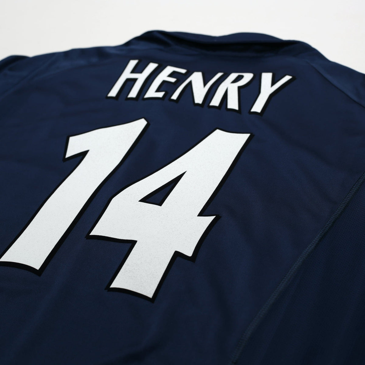 2000/02 Henry #14 Arsenal Vintage Nike European Football Shirt (L)