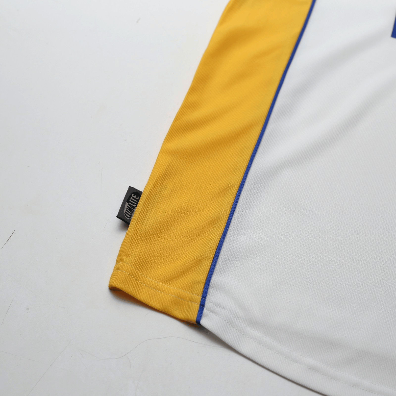 2000/02 Larsson #20 Sweden Vintage adidas Away Football Shirt (XL) Euro 2000