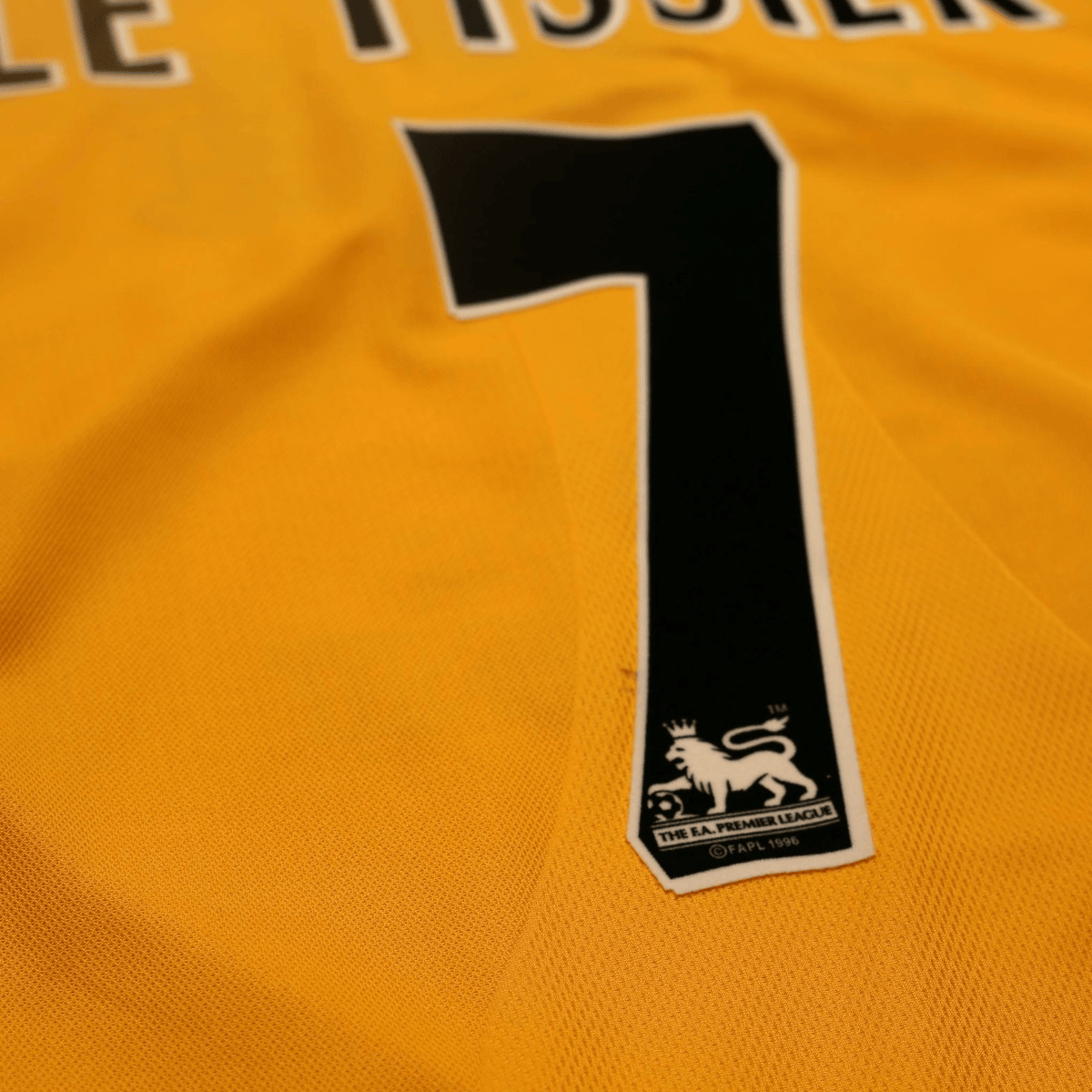 2000/02 Le Tissier #7 Southampton Vintage Saints Third Football Shirt (L)