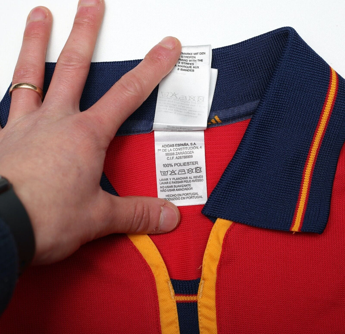 2000/02 MENDIETA #16 Spain Vintage adidas Home Football Shirt (XL) Euro 2000