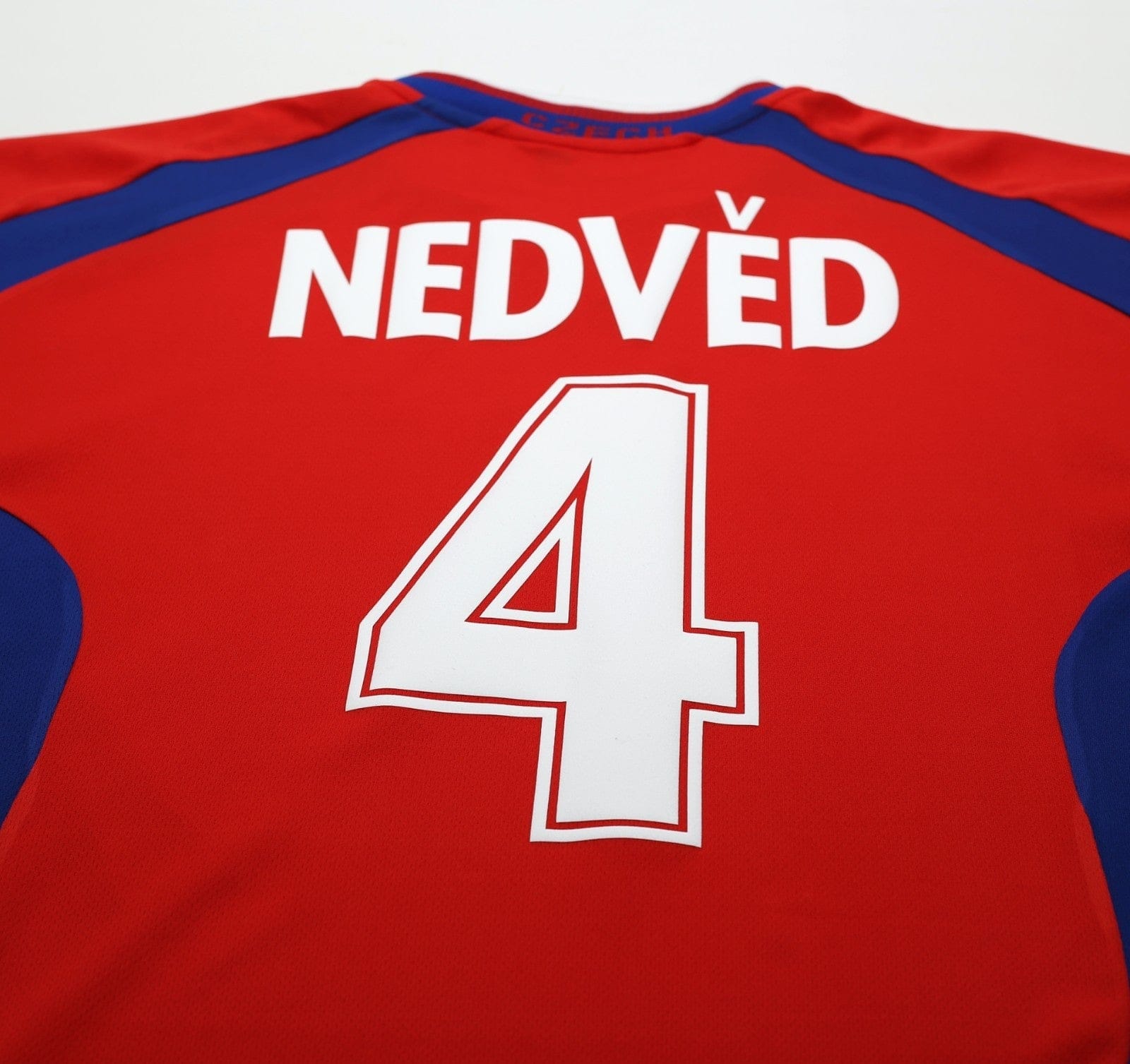 2000/02 NEDVED #4 Czech Republic Vintage PUMA Home Football Shirt (L) Euro 2000