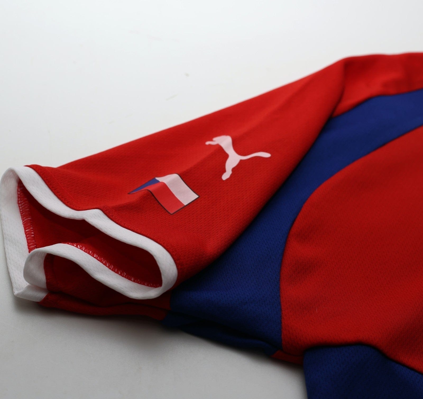 2000/02 NEDVED #4 Czech Republic Vintage PUMA Home Football Shirt (L) Euro 2000