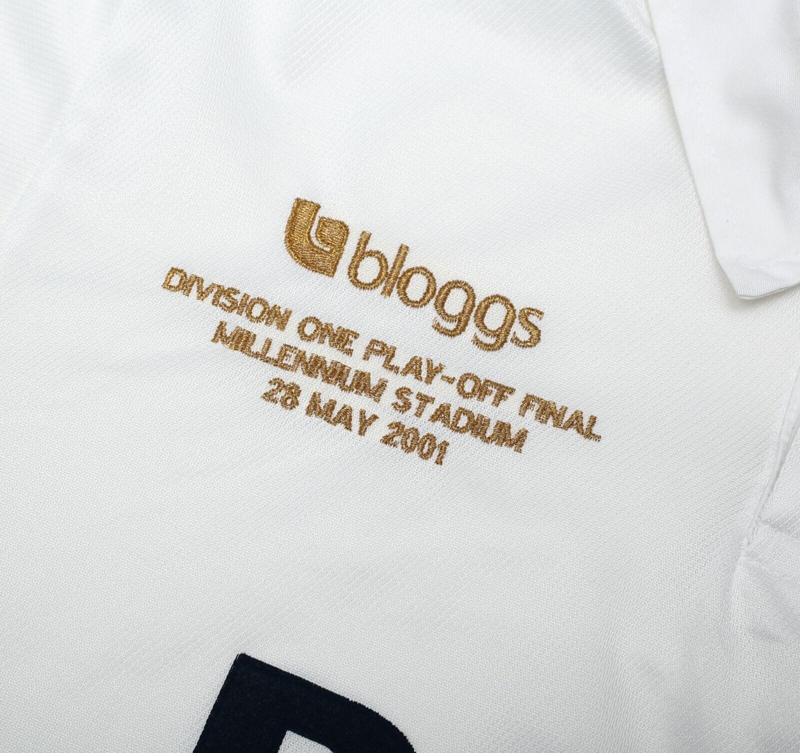 2000/02 PRESTON NORTH END Vintage Bloggs Play Off Final Home Football Shirt (L)