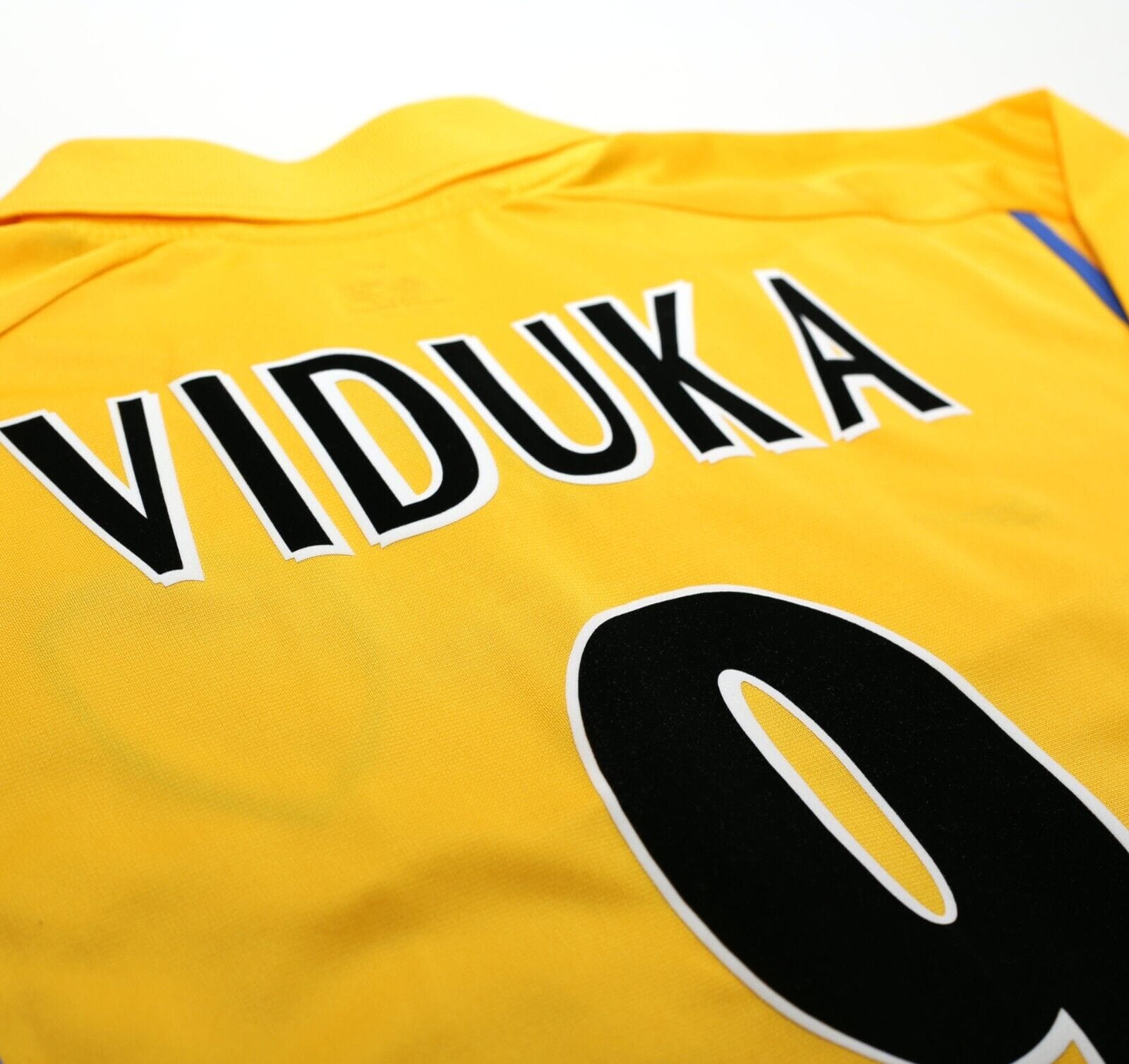 2000/02 VIDUKA #9 Leeds United Vintage Nike Away Football Shirt (L)