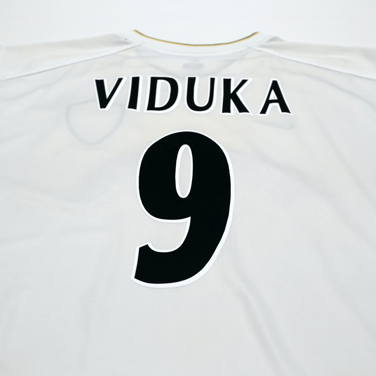2000/02 Viduka #9 Leeds United Vintage Nike Home Football Shirt (L)