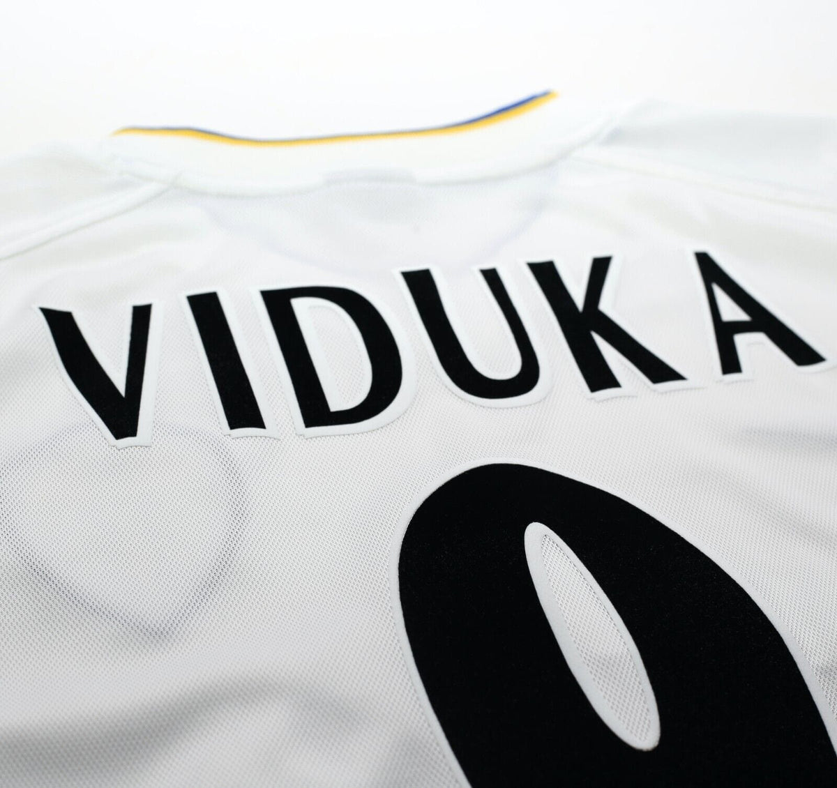 2000/02 VIDUKA #9 Leeds United Vintage Nike Home UCL Football Shirt Jersey (M)