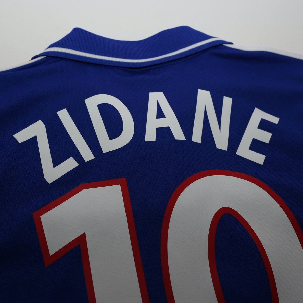 2000/02 Zidane #10 France Vintage adidas Home Football Shirt (L) Euro 2000