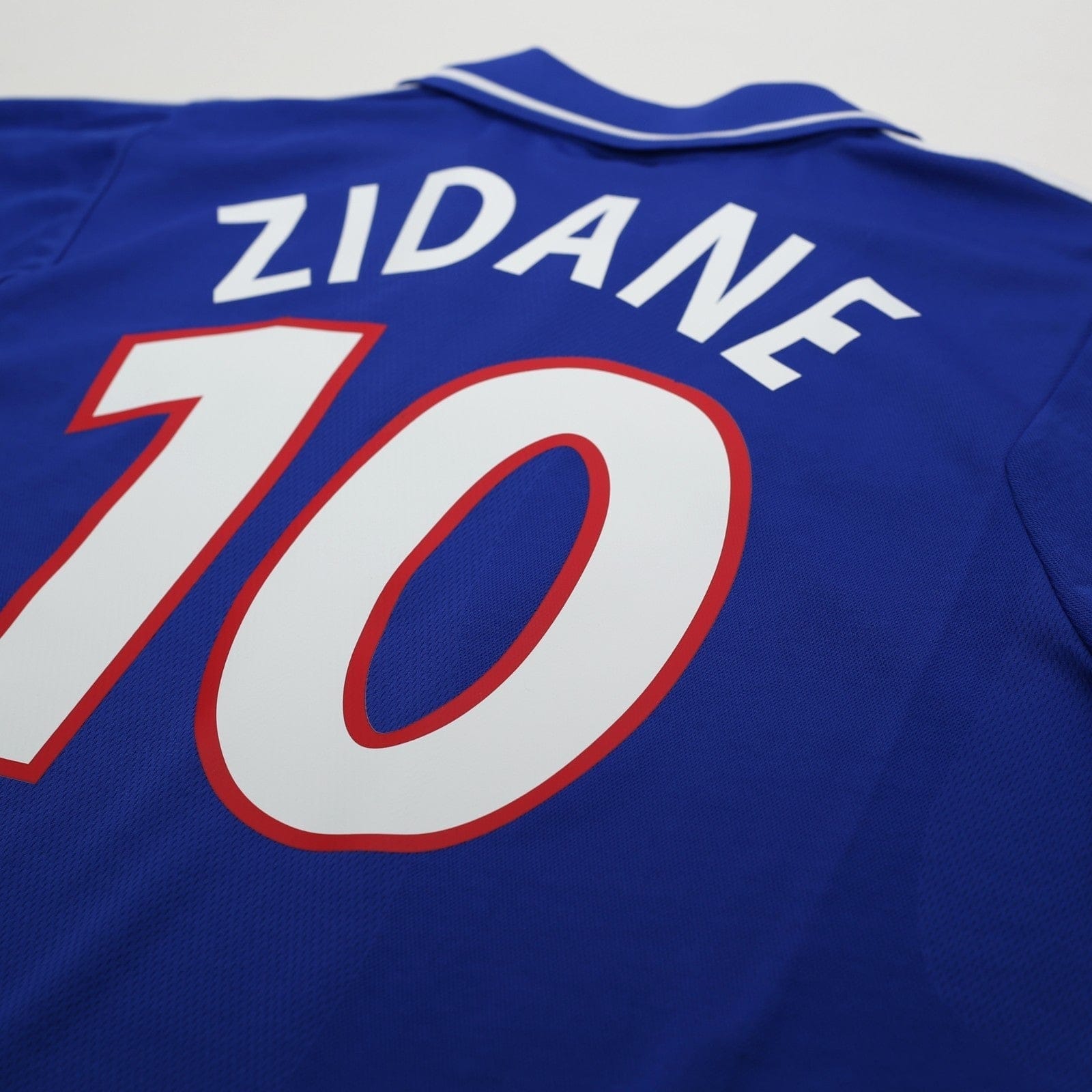 2000/02 Zidane #10 France Vintage adidas Home Football Shirt (L) Euro 2000