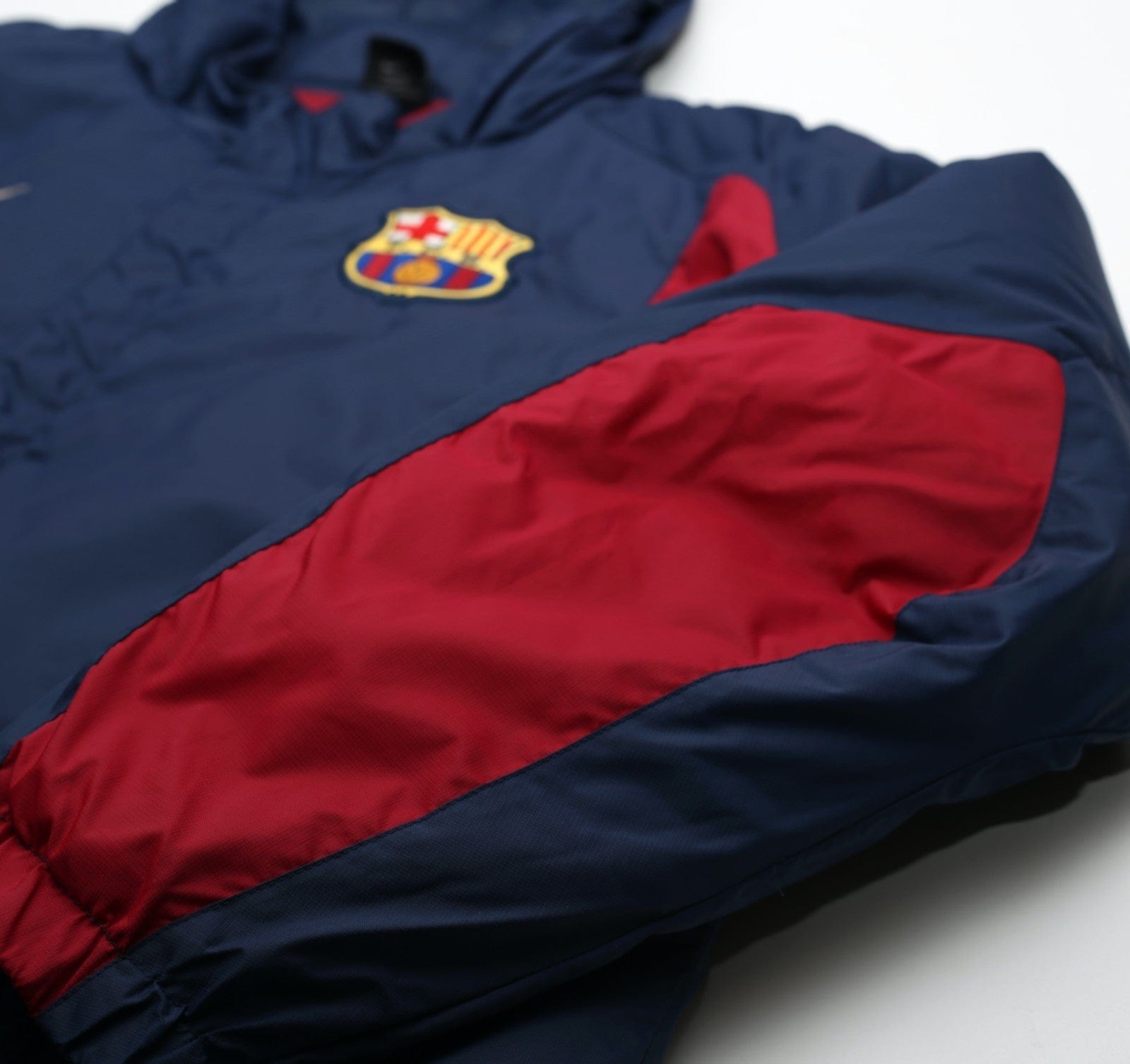 2001/02 BARCELONA Vintage Nike Football Hooded Bench Coat Jacket (M/L)