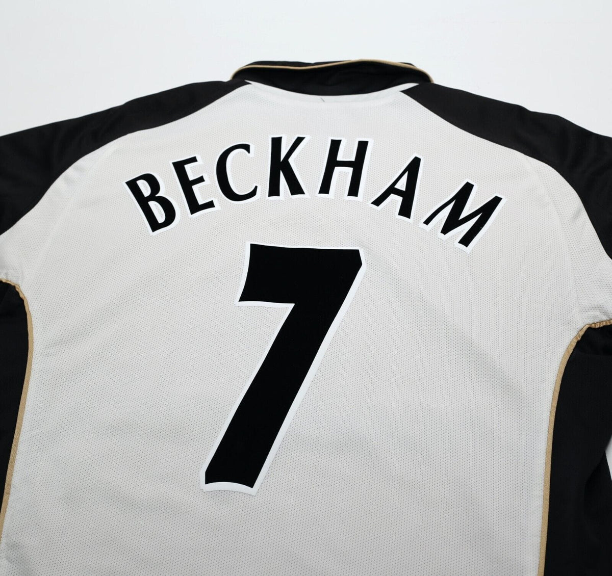 2001/02 BECKHAM #7 Manchester United Umbro Centenary Away Football Shirt (L)