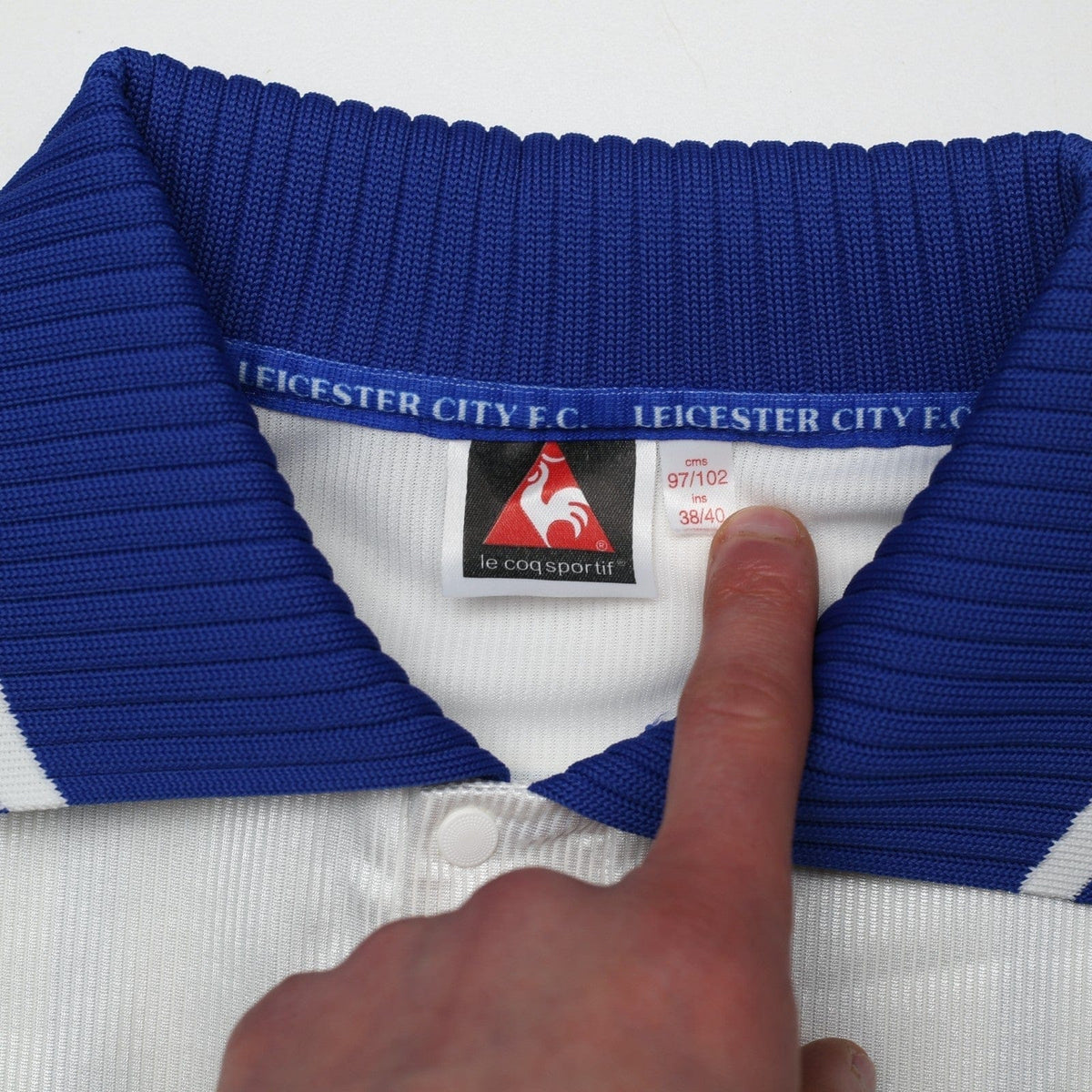 2001/02 Izzet #6 Leicester City Vintage LCS Away Football Shirt (M)