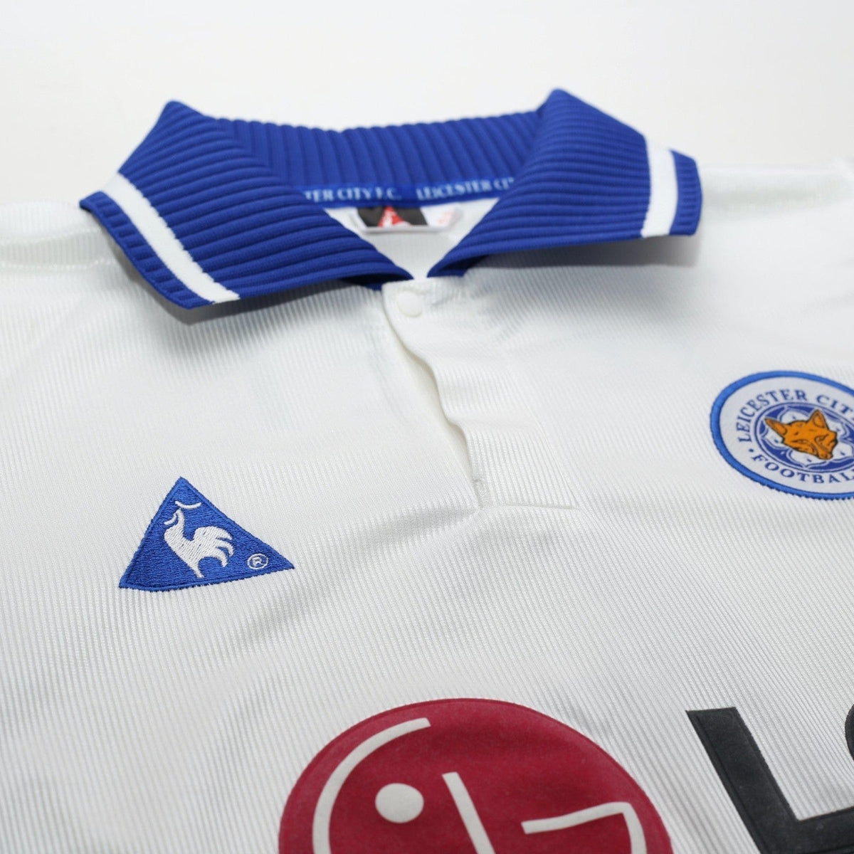 2001/02 Izzet #6 Leicester City Vintage LCS Away Football Shirt (M)