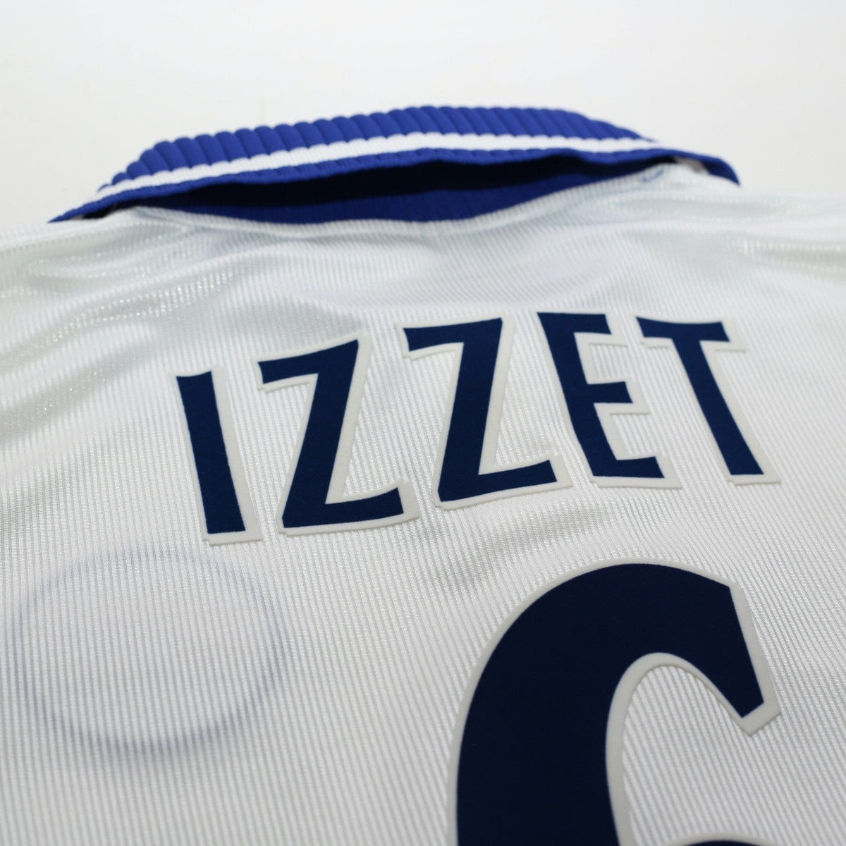 2001/02 Izzet #6 Leicester City Vintage LCS Away Football Shirt (M)