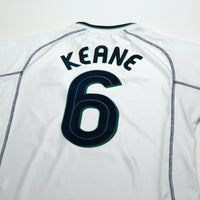 2001/02 Keane #6 Ireland Vintage Umbro Away Football Shirt (XL)