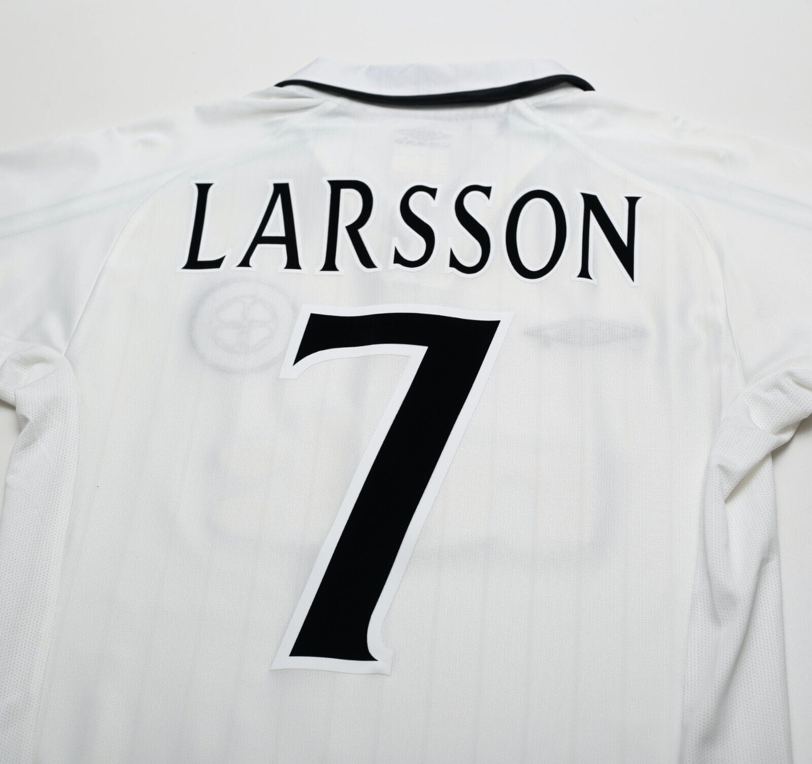 2001/02 LARSSON #7 Celtic Umbro European Away Football Shirt (S)