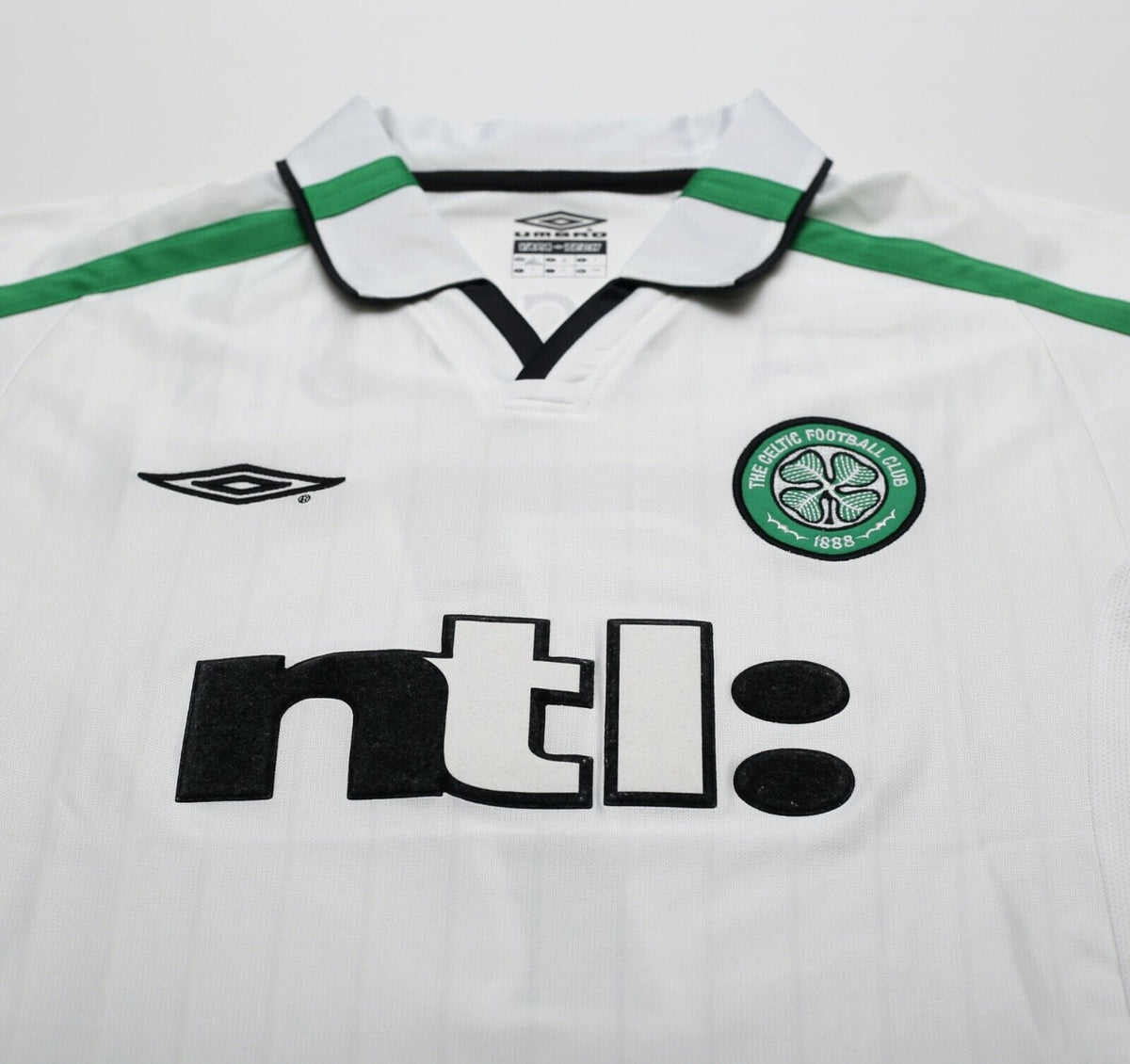 2001/02 LARSSON #7 Celtic Umbro European Away Football Shirt (S)