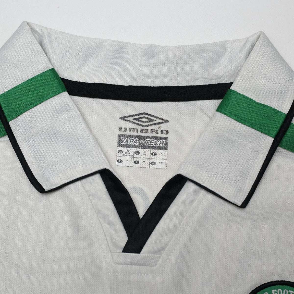 2001/02 Larsson #7 Celtic Vintage Umbro Away Football Shirt (M)