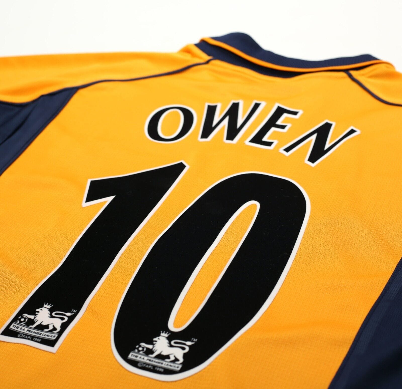 2001/02 OWEN #10 Liverpool Vintage Reebok Away Football Shirt Jersey (M)