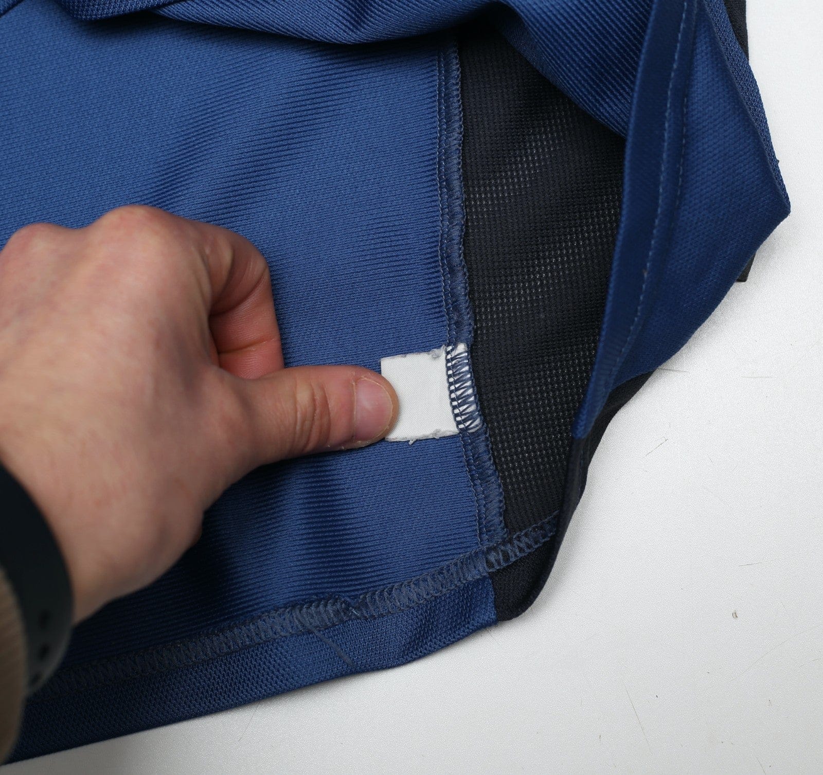 2001/02 ROBERT #32 Newcastle United Vintage adidas Away Football Shirt (L)