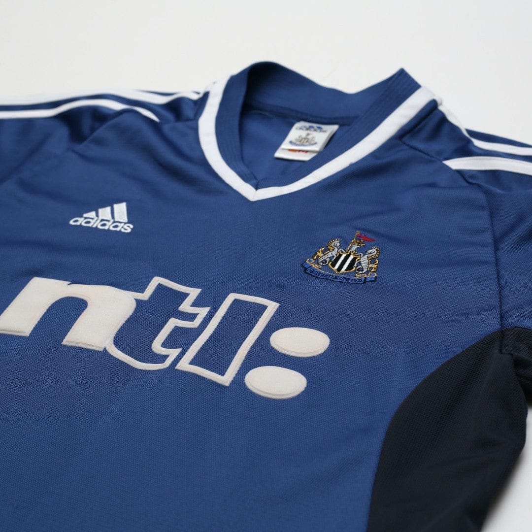 2001/02 Robert #32 Newcastle United Vintage adidas Away Football Shirt (S)